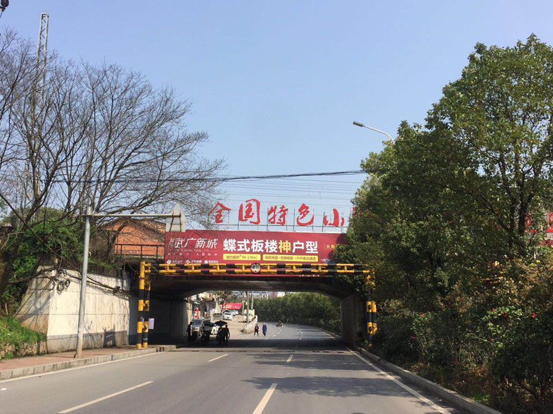 ��ɽ��V��λ